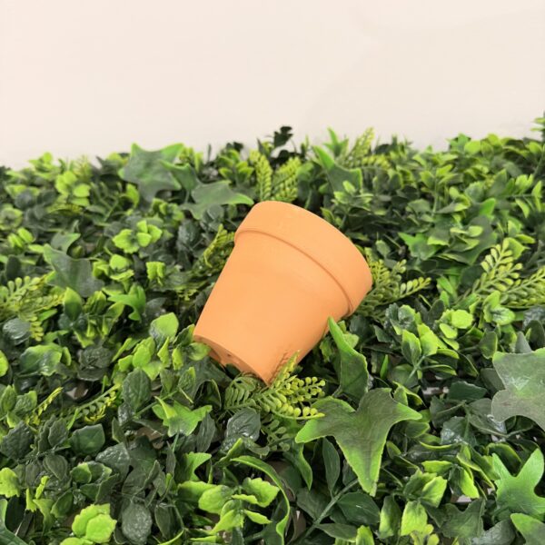 Pot en terre cuite 8cm