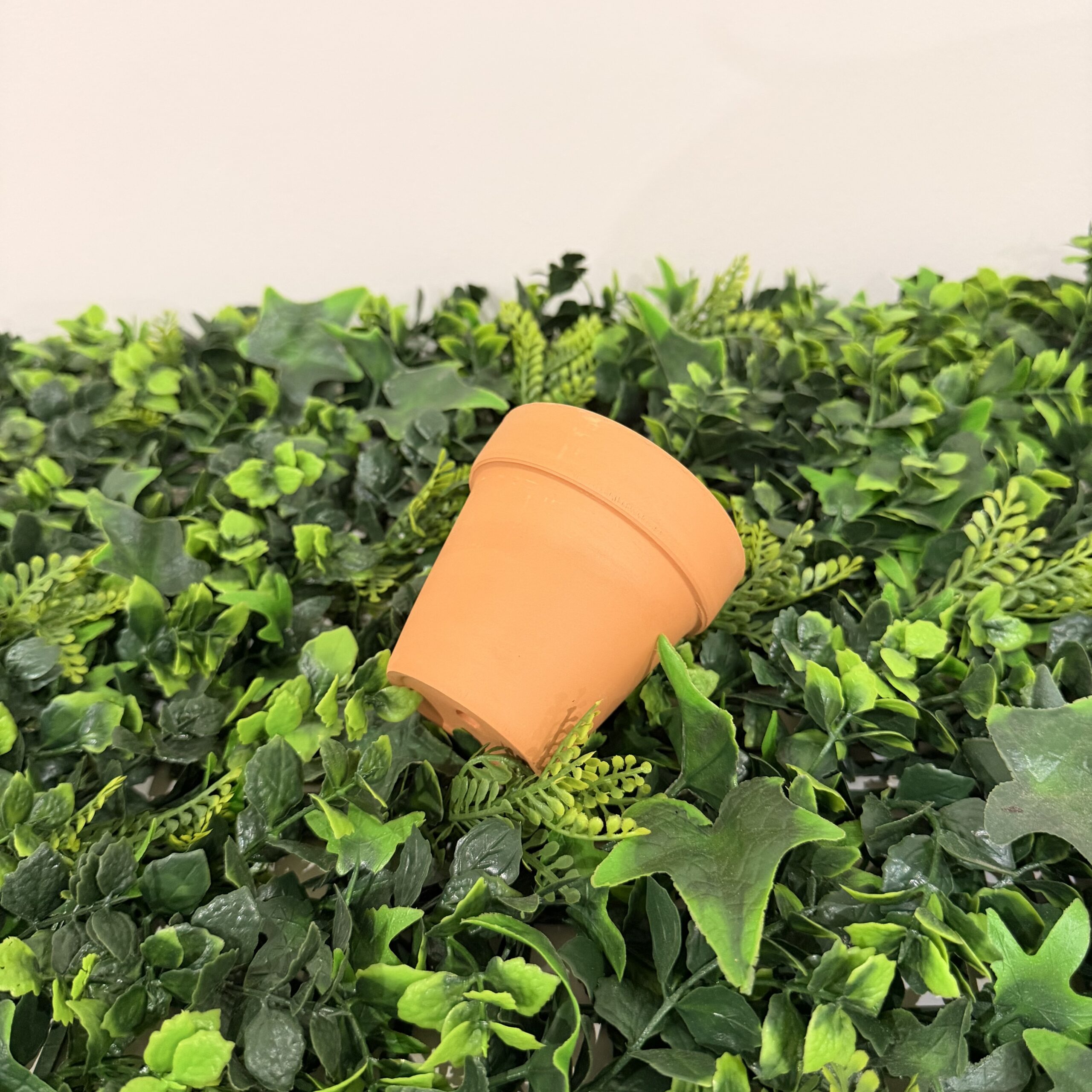 Pot en terre cuite 8cm