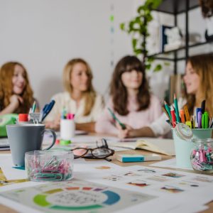 women-desk-with-supplies